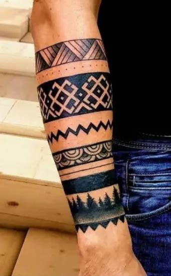 Details more than 75 tribal elbow tattoos - in.cdgdbentre