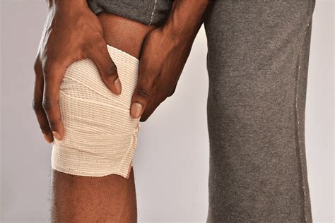 How to Wrap Your Knee After an Injury - Injured Call Today