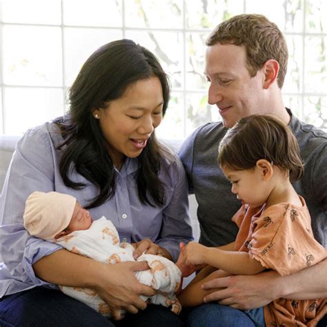 Mark Zuckerberg et Priscilla Chan parents d'une petite August - E ...