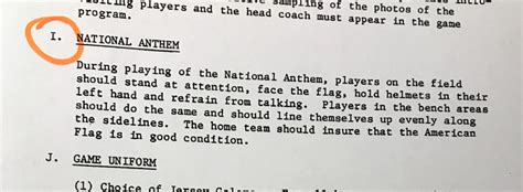 There's no 'NFL rule' that players must stand for the anthem — but ...