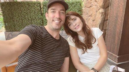 Kelsy Ully, Ex-Wife of Jonathan Scott! Husband, Today, Instagram, Divorce, Married, Net Worth ...