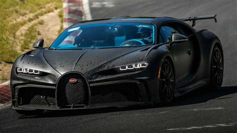 Bugatti releases glorious photos of Chiron Pur Sport at Nürburgring