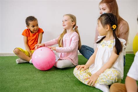 10 juegos para hacer con pelota para niños de 6 a 10 años