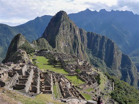 Machu Picchu Tours - Profesional Tours by Local Guides