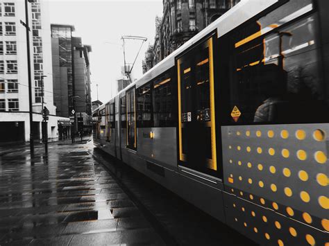 Tram spotted. St Peter's Square : r/manchester