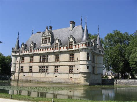 2005 photo of Château d'Azay-le-Rideau France Travel, Art History, Castle, Louvre, Mansions ...