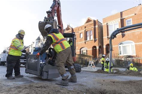 Lori Lightfoot’s plan to replace Chicago’s lead water lines has switched out 280 of an estimated ...