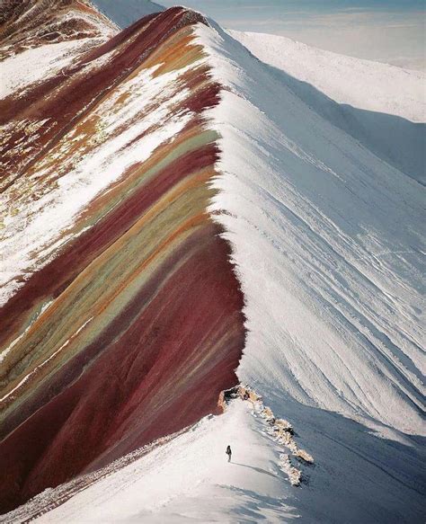 Rainbow Mountain - Peru : r/pics