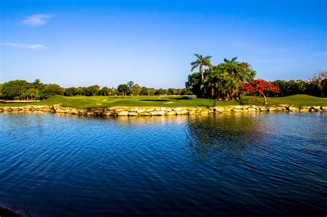 Mexico Golf Vacation Packages - Playacar Golf Club