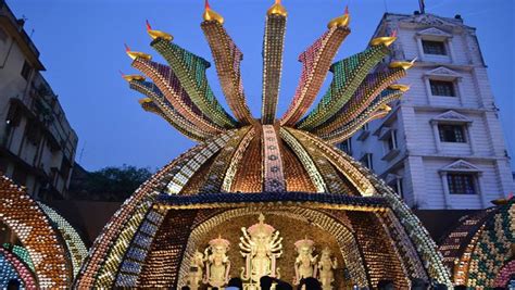 Best 28 Pandals to Visit During Durga Puja in Kolkata | Kolkata Durga Puja