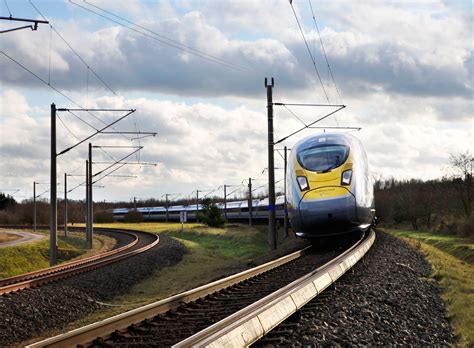 Eurostar e320 high-speed trains for Eurostar International Limited | Press | Company | Siemens