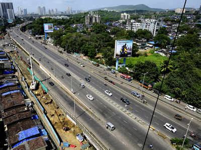 Cars, bikes now occupy 77% of Mumbai roads, buses 2% | Mumbai News ...