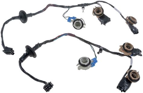 Dorman 923-017 3500 Tail Light Wiring Harness | Autoplicity