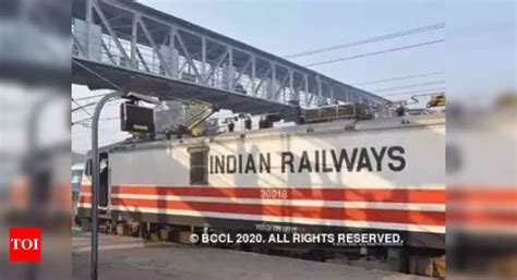 Railways to end colonial-era khalasi system, says no to fresh appointments | India News - Times ...