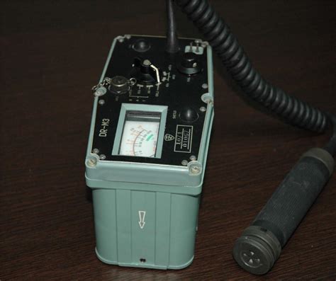 MILITARY GRADE GEIGER MULLER COUNTER RADIATION DETECTOR - DR-M3 Yugoslavia army | eBay