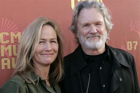 Lisa Meyers, the third wife of Kris Kristofferson changed his world! – Married Biography