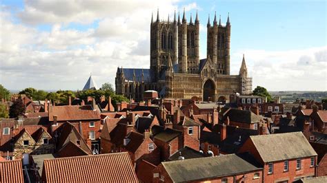 Lincoln Cathedral named among top UK tourist attractions