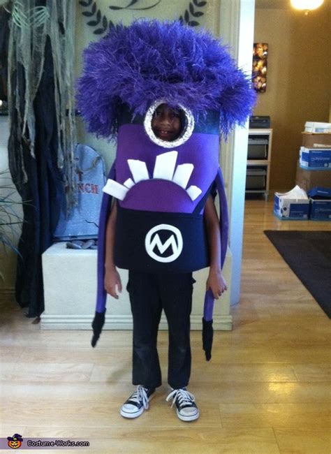 DIY Purple Minion Child Costume | Last Minute Costume Ideas