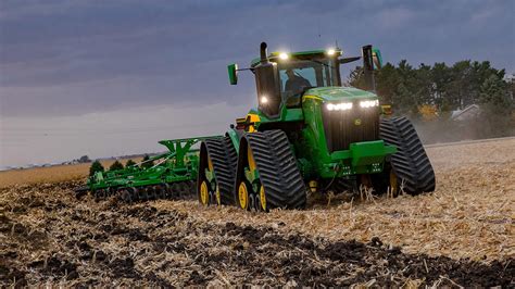 9 Series Tractors | 9RX 590 | John Deere US