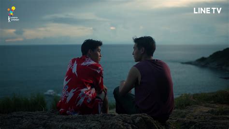 “I Told Sunset About You”: A Realistic and Emotive Portrait of Adolescent Love