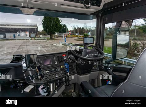 Scania v8 hi-res stock photography and images - Alamy