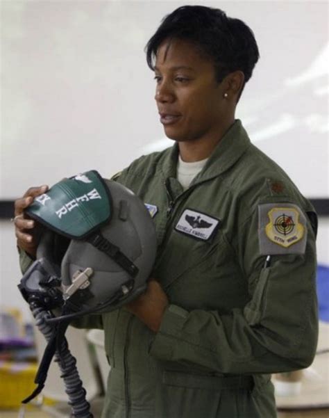 Shawna Kimbrell: the first female African-American fighter pilot ...