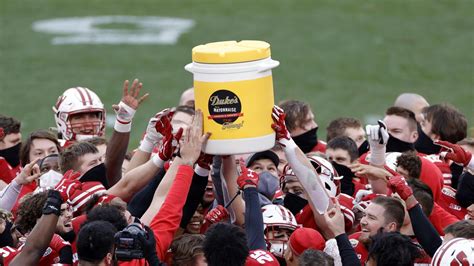 Winning coach of Duke's Mayo Bowl set to celebrate with mayonnaise bath for charity - It's a ...