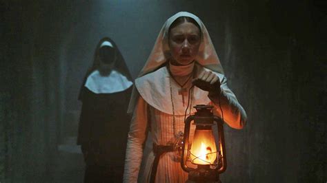 6 Fakta Film The Nun, Kisah Valak yang Bikin Susah Tidur | Info Film Aje