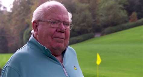 Golf world pays tribute to Verne Lundquist at The Masters