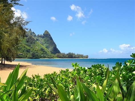 Bali Hai? No, just the front yard of a spectacular home in Hanalei, Hawaii | Hanalei, Most ...