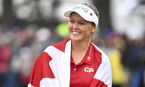 Brooke Henderson Raih Penghargaan Sports Hall of Fame’s Kanada | GOLFJOY