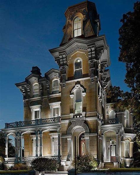 34 Amazing Gothic Revival House Design Ideas Spanish Style | Victorian homes, Gothic revival ...