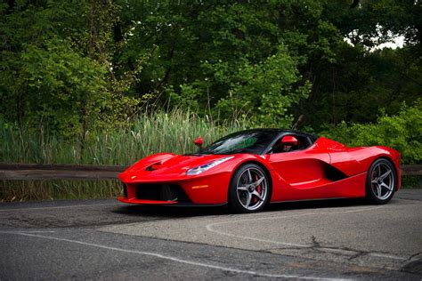 LaFerrari Wallpapers - Top Free LaFerrari Backgrounds - WallpaperAccess