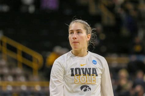 Kate Martin Leads By Example - Sports Illustrated Iowa Hawkeyes News, Analysis and More