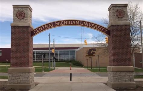 Central Michigan University (CMU) Rankings, Campus Information and ...