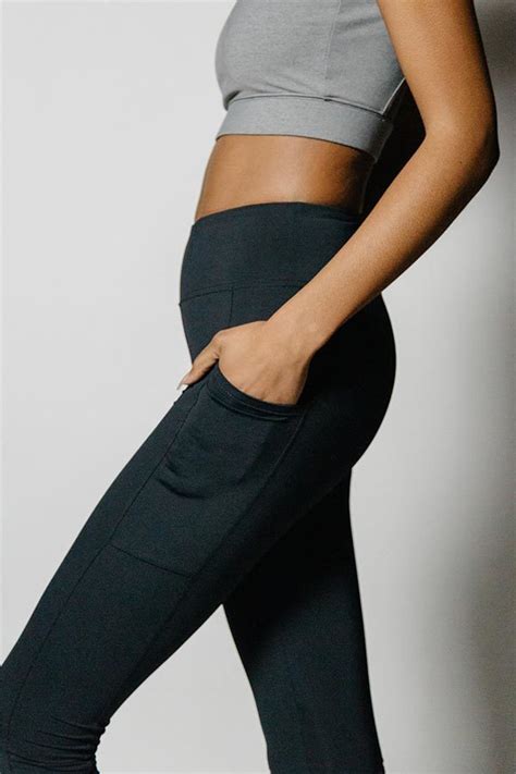 women's leggings with side pockets