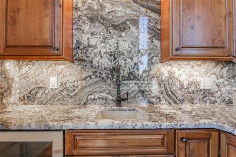 Granite backsplash in kitchen - Pros and cons of installation