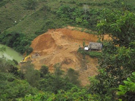 Bắc Kạn Province struggles to control illegal mining