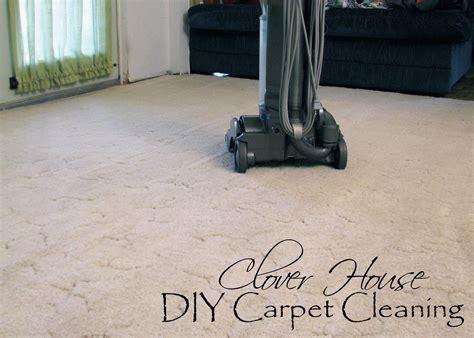 Clover House: DIY Carpet Cleaning