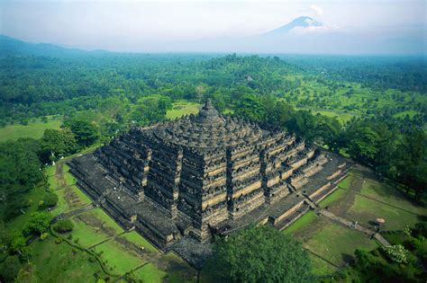 Borobudur travel | Java, Indonesia - Lonely Planet