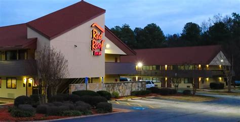 Budget, Pet Friendly Hotel in Greenville, SC 29607 | Red Roof Inn