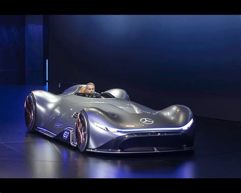 Mercedes Vision EQ Silver Arrow 2018