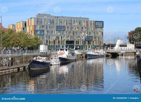 Aalst Town Hall and River Dender Editorial Photo - Image of boats, building: 126260391