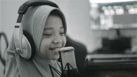 Aisyah Istri Rasulullah_Syakir Daulay (cover by Ami & Symphony Ainayya Putri) #kidsvoice #singer ...