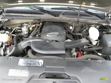 2003 GMC Yukon XL SLT 5.3 Liter OHV 16V Vortec V8 Engine Photo ...