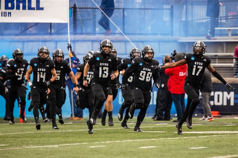 GVSU football rolls past Assumption in nationally ranked matchup - mlive.com