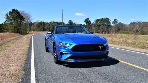 2020 Ford Mustang Convertible is Open-Air Fun (Review) – Auto Trends ...