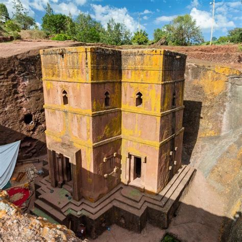 Places of Worship – Lalibela Rock-Hewn Churches | The Review of Religions