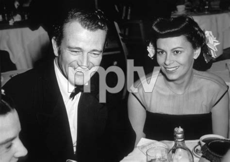 John Wayne with wife Josephine Alicia Saenz circa 1940s ** I.V. - Image 0898_3356 | Most iconic ...