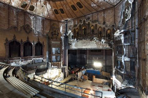 15 Eerily Beautiful Photos of Abandoned Movie Theaters | Mental Floss